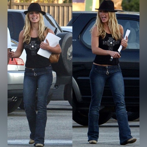 BRITNEY SPEARS SERFONTAINE JEANS - Picture 8 of 13